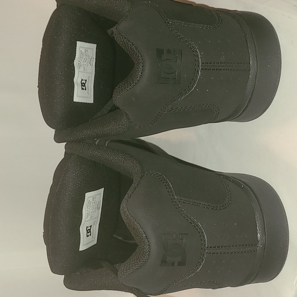 DC Men's Net Skate Shoe-M, Black - Picture 9 of 11